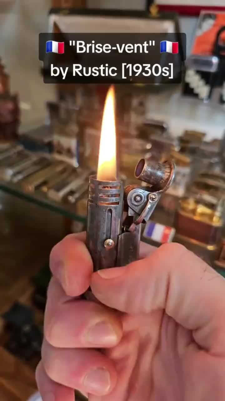 Зажигалки из прошлого века