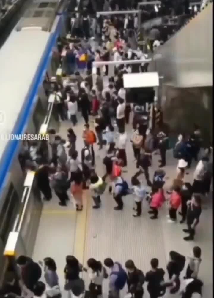Две страны, две культуры