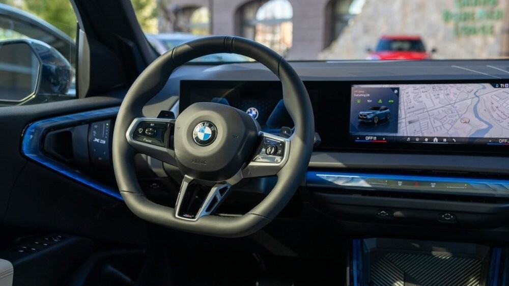 BMW отзовёт новый X3 из-за проблем с рулём