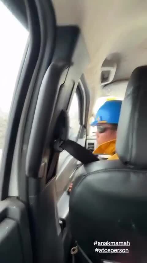 Очистка дорожного знака