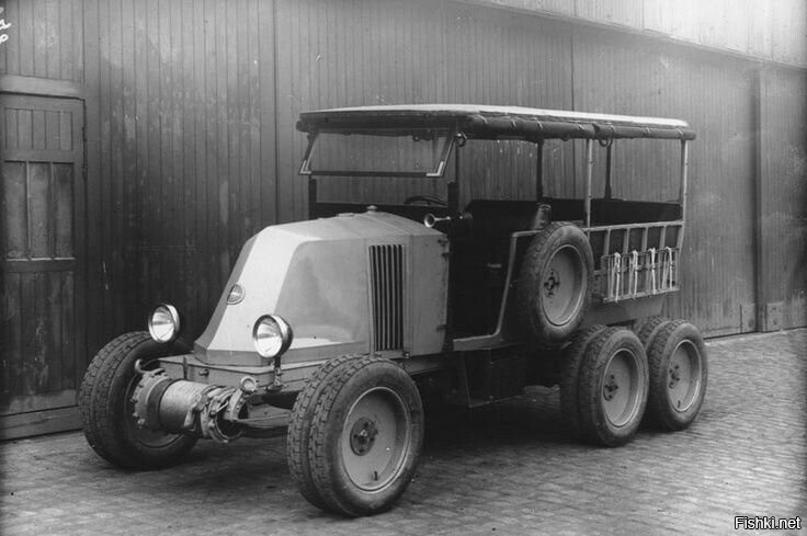 1923-1925 Renault 10CV Type MH 6x6 Sahara