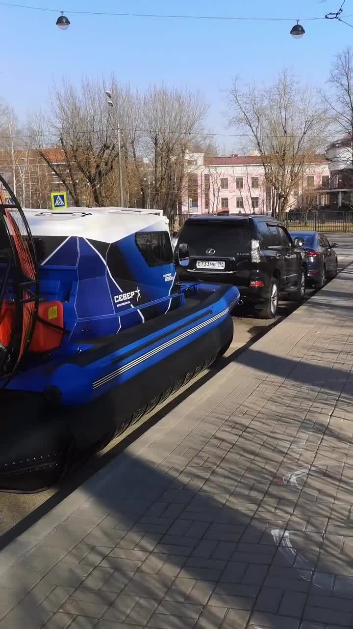 Парковка в центре Питера