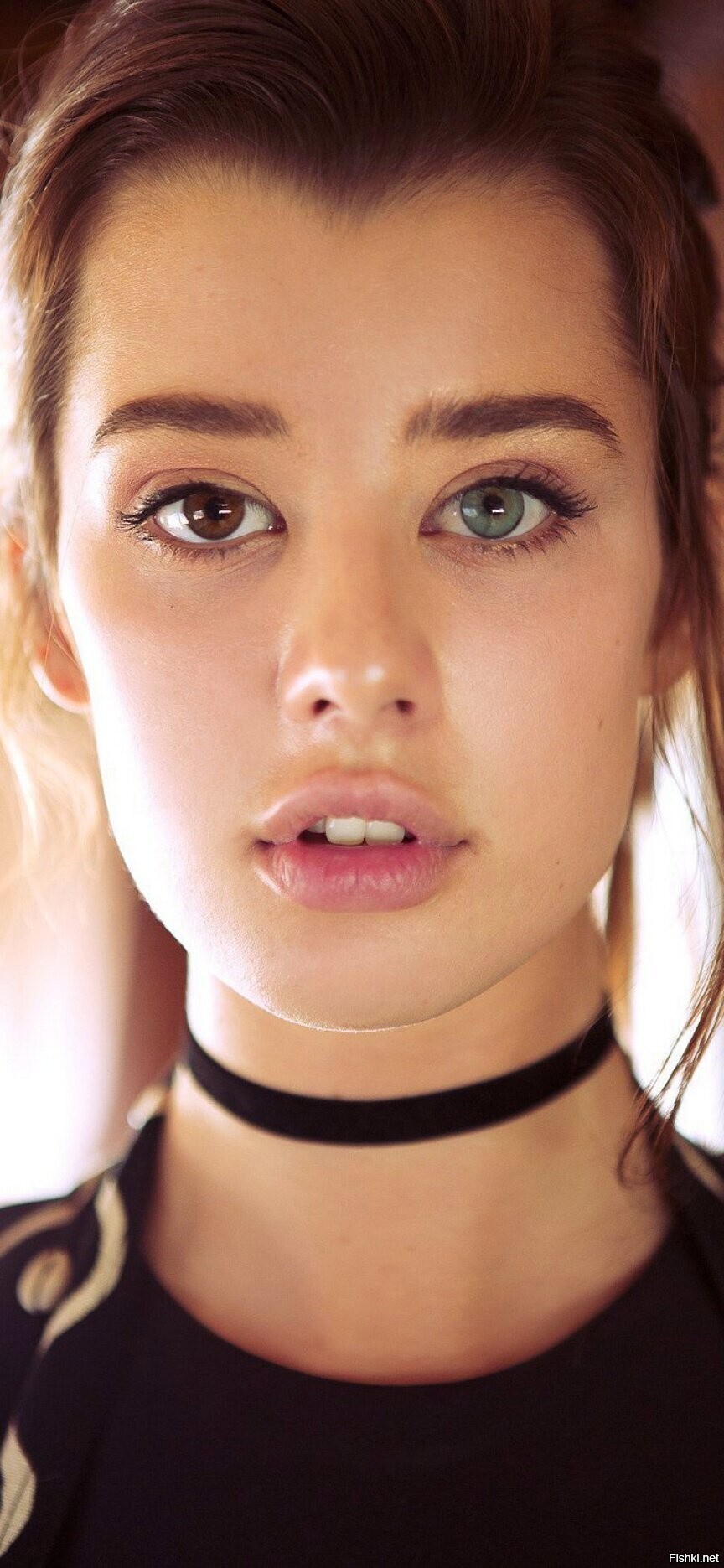 • Сара Макдэниэл • Sarah McDaniel •