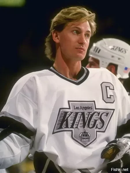 Сегодня Великому Гретцки 65