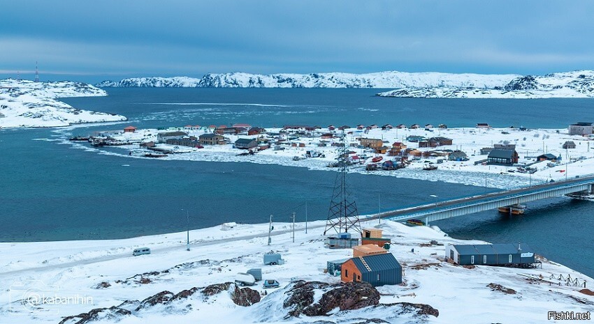 Река Териберка,впадает в Баренцево море
