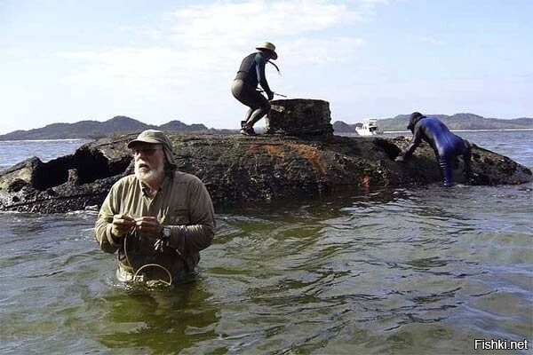 Останки "SubMarine Explorer" у берегов Панамы