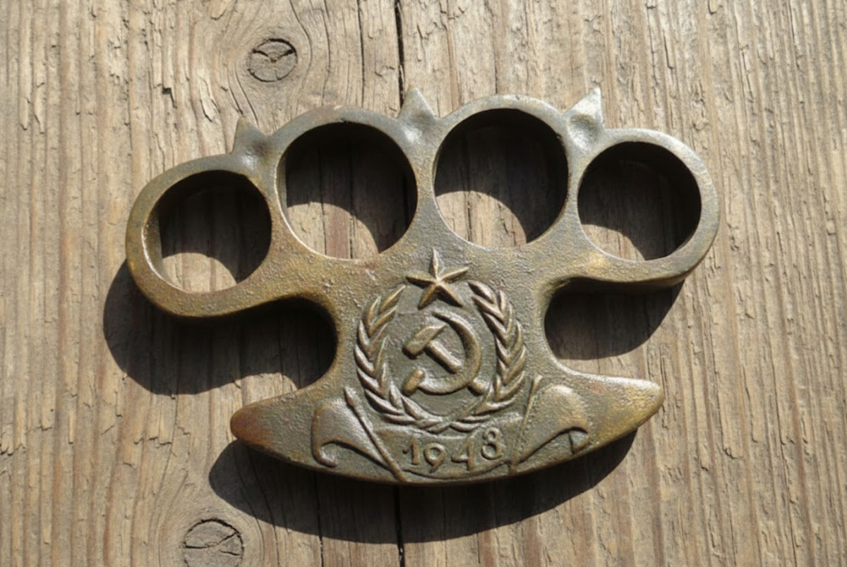 Кто придумал кастет