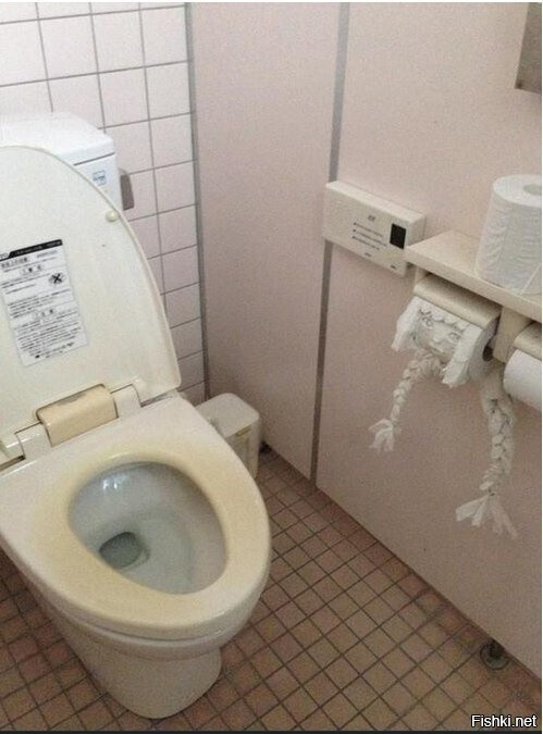 Кто-то долго тужился 