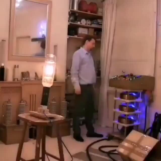 Тест лампочки 20 000 Ватт