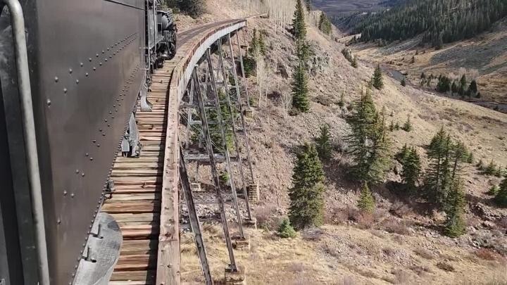 До сих пор в строю, спустя 140 лет