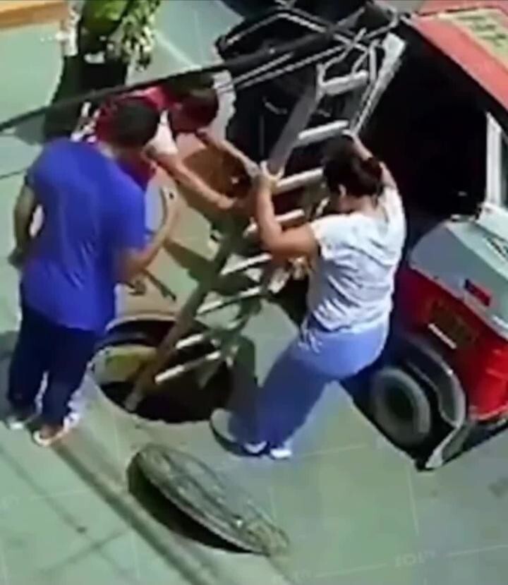 Надо смотреть под ноги