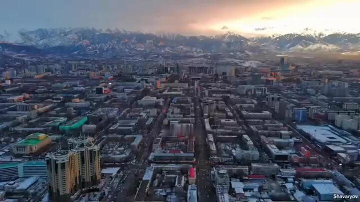 Вечерняя Алма-Ата