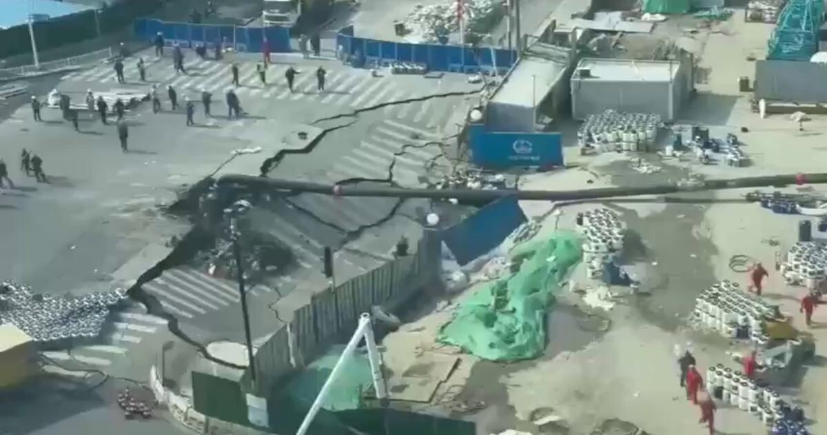 Масштабный провал грунта в Китае