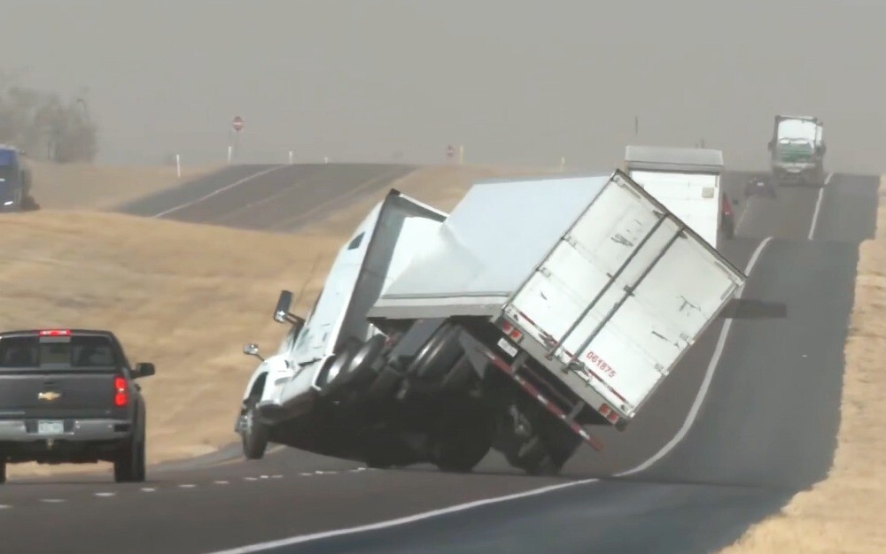 Ветрено, возможны осадки в виде фур