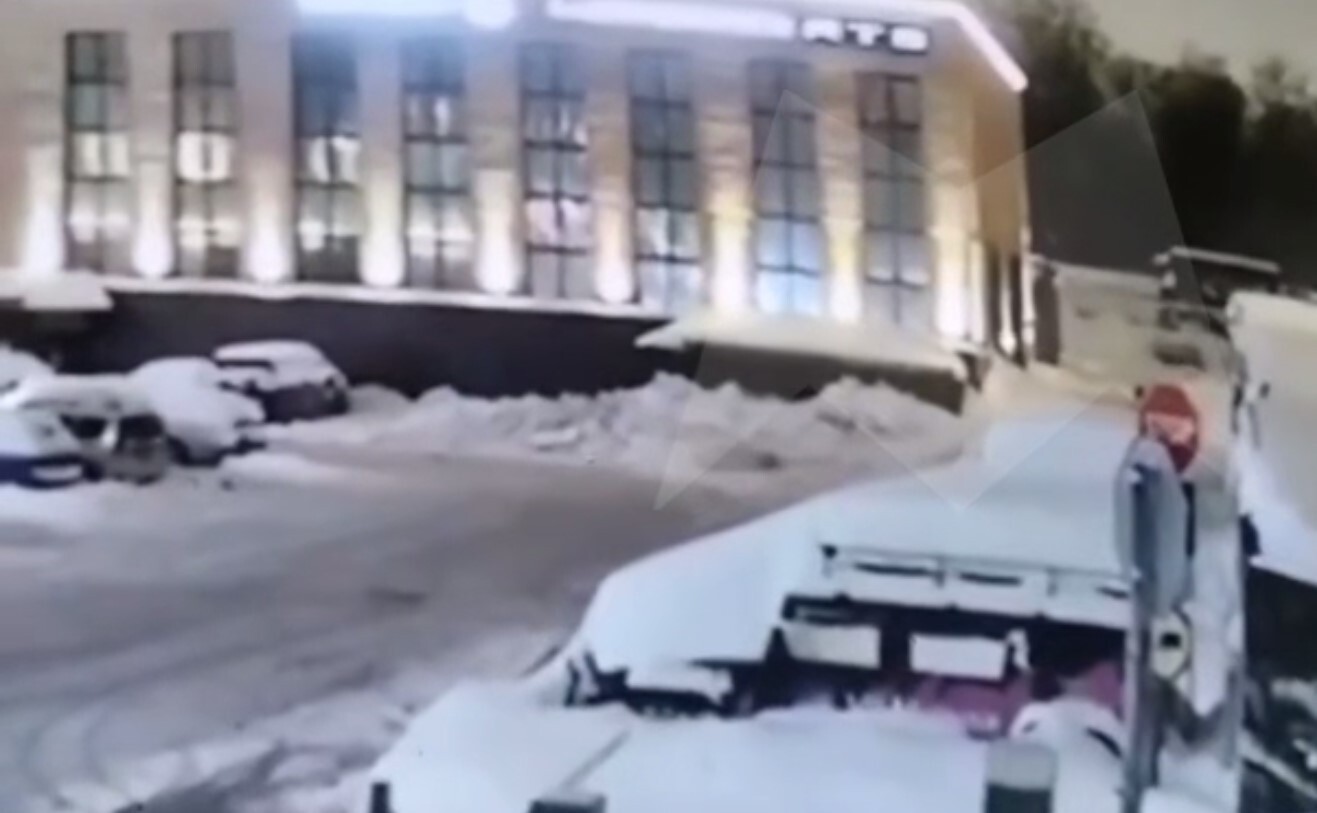Трехэтажное здание обрушилось на юго-востоке Москвы
