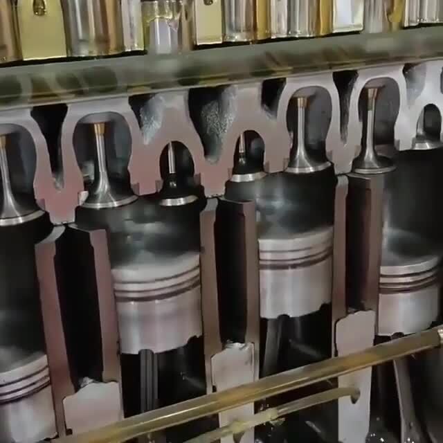 Двигатель в разрезе