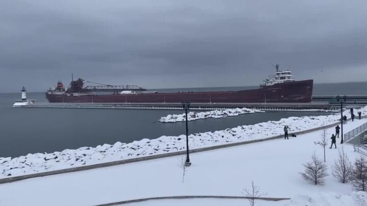 Зрелищно