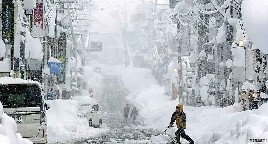 Японский поселок Юдзава в снегу