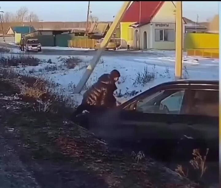 Может, баян, может - нет