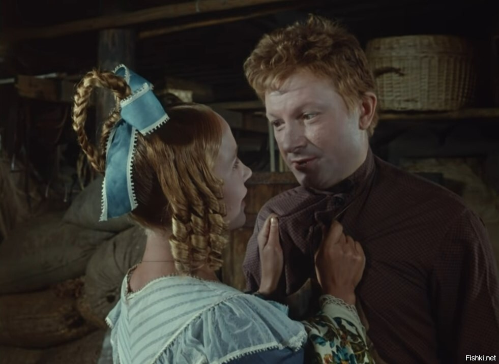 — А вы давно меня любите