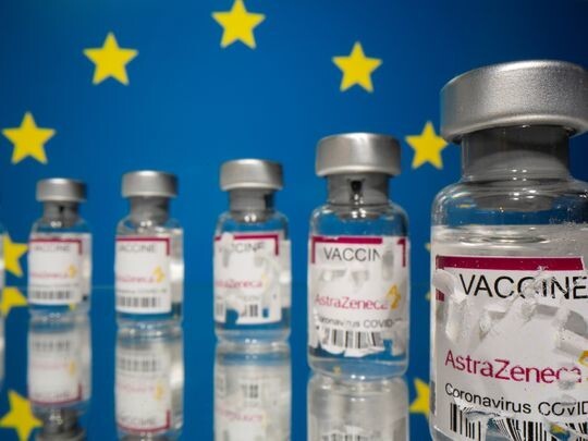 AstraZeneca в суде признала, что их вакцина от короны вызывала смертельную побочку
