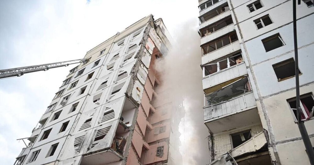 В Белгороде обрушился подъезд в многоэтажке, погибли люди