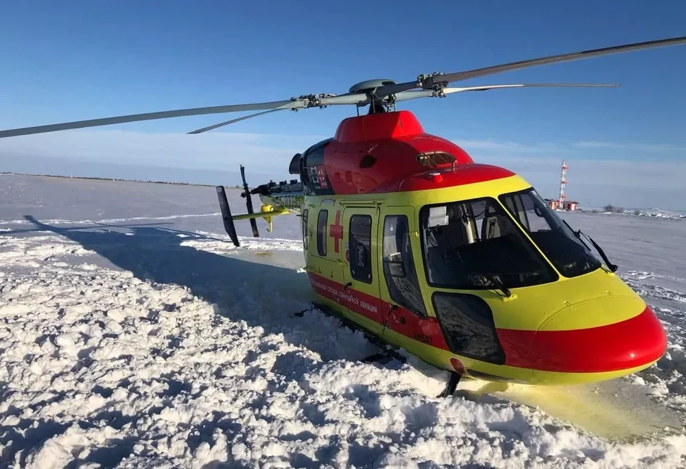 Аварийная посадка потерявшего управление вертолёта попало на видео