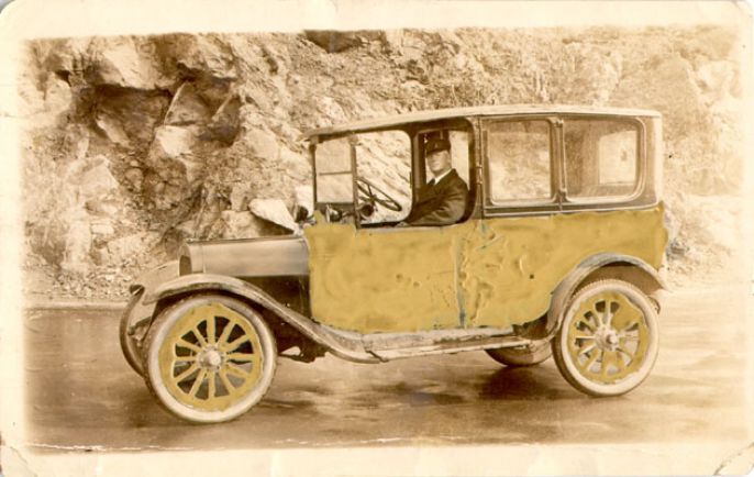 Vintage Car 