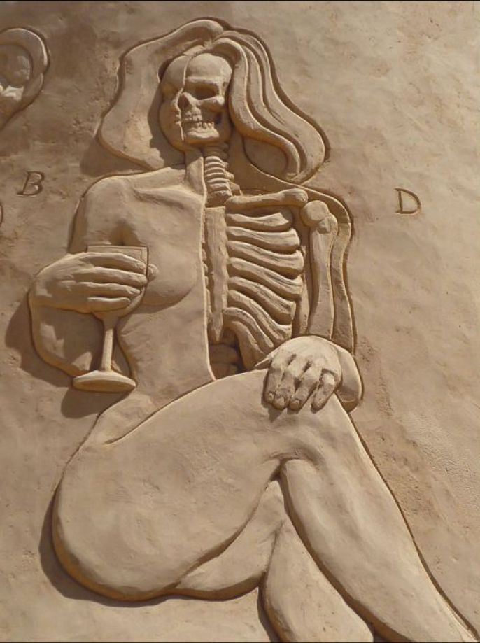 Sand woman and Bones 