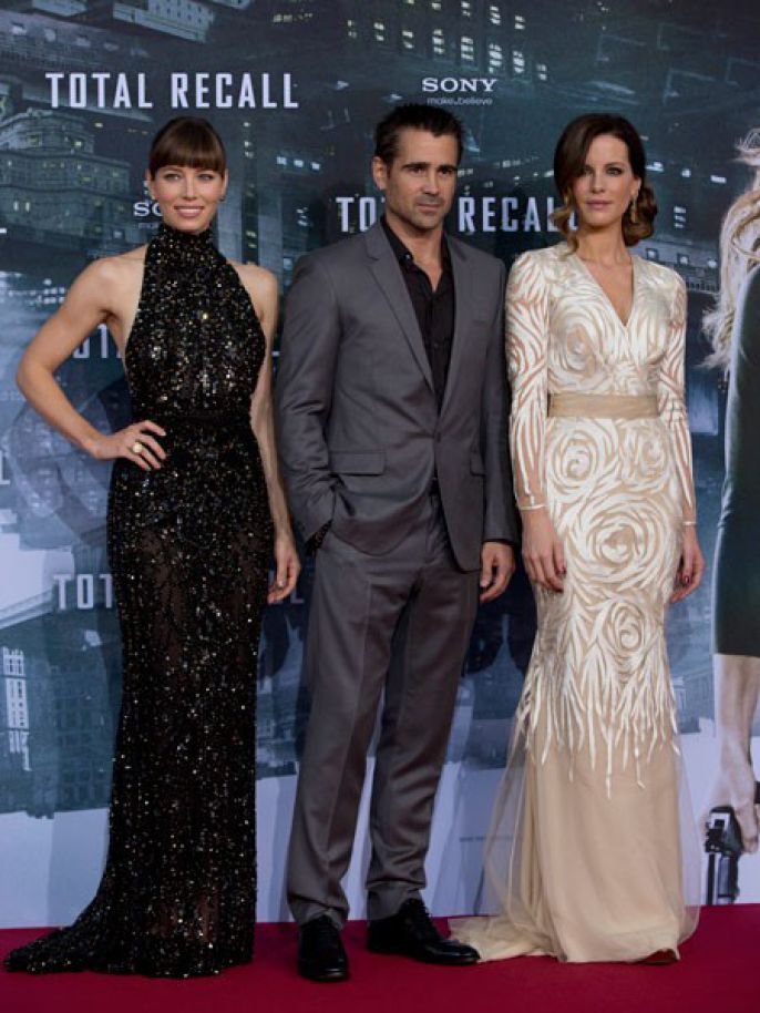 Kate Beckinsale, Jessica Biel, Colin Ferrell Red Carpet for Total Recall 