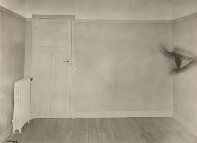 4. Room with eye, 1930