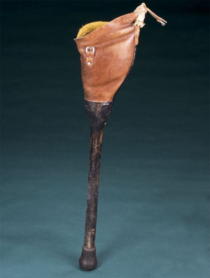 19. DIY artificial leg, 1940