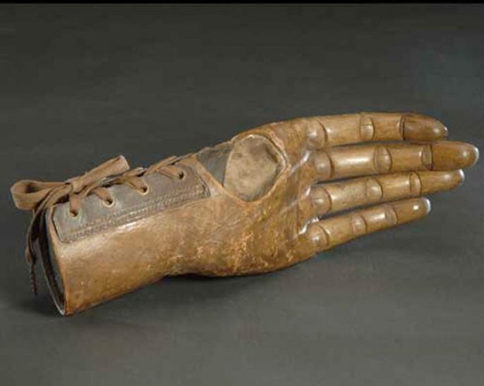 18. Female jointed hand, 19th century