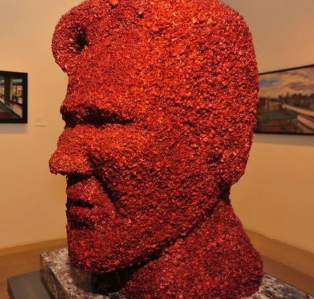 4. This Kevin Bacon Bust