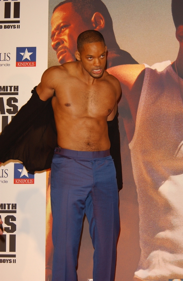 Will Smith looks Ripped 
