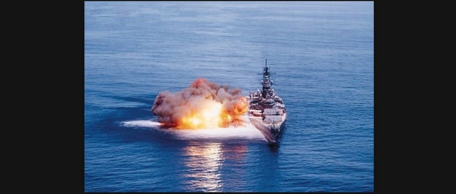 USS Iowa (BB 61) Explosion 