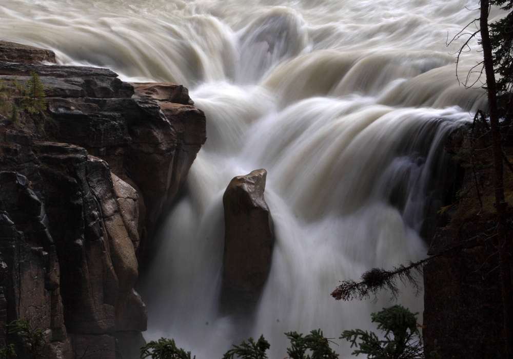 21 spectacular waterfalls you’ve never heard of 