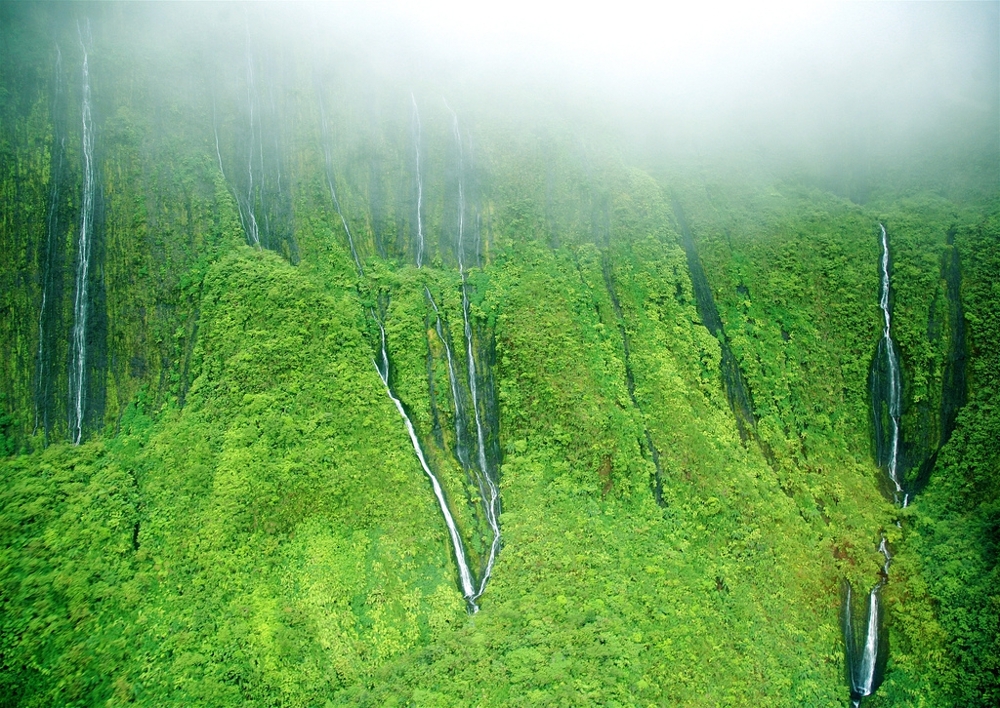 21 spectacular waterfalls you’ve never heard of 