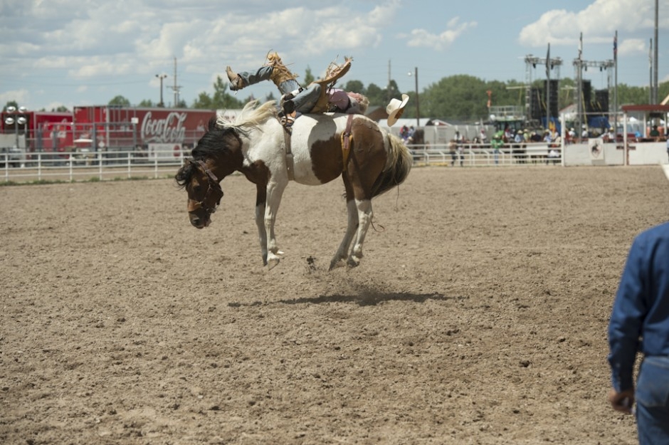 Photographing the world’s largest outdoor rodeo 