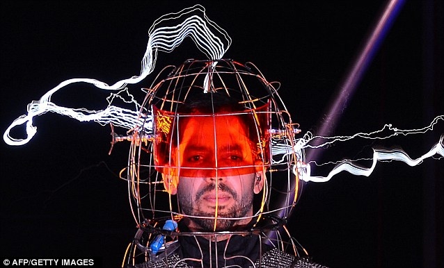 David Blaine Stands Three Days Amidst a Million Volts of Electricity