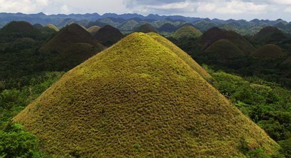 Chocolate Hills, Bohol, Philippines 