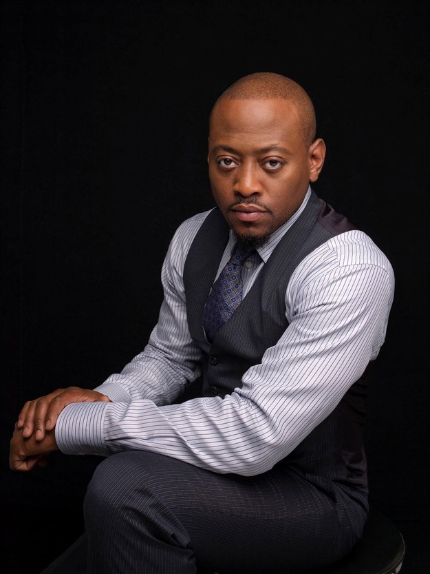  Omar Epps As Dr. Eric Foreman On "House M.D."