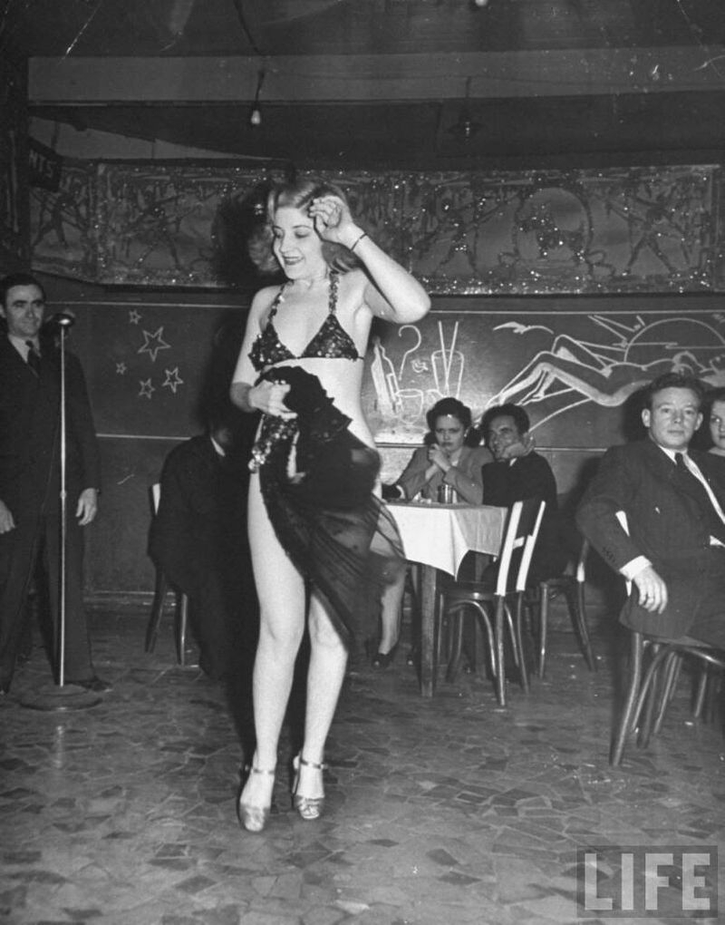 Strip Club in New Orleans in 1943