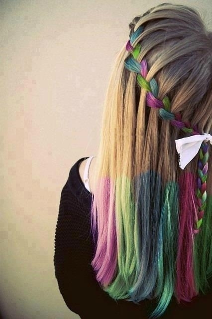 TREND ALERT! Hair Chalking