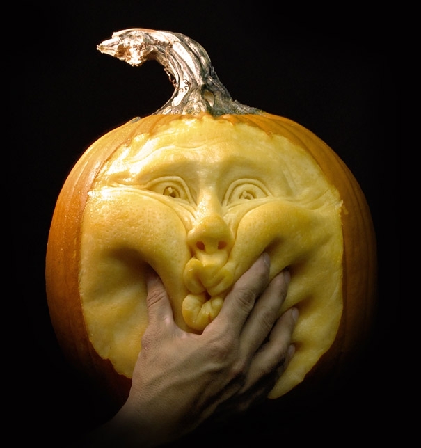 Amazing Pumpkin Carvings by Ray Villafane 