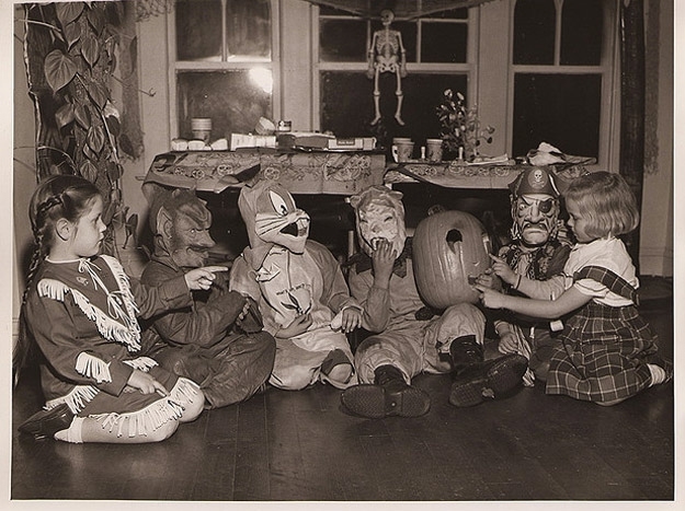 Crazy Vintage Halloween Party Snapshots