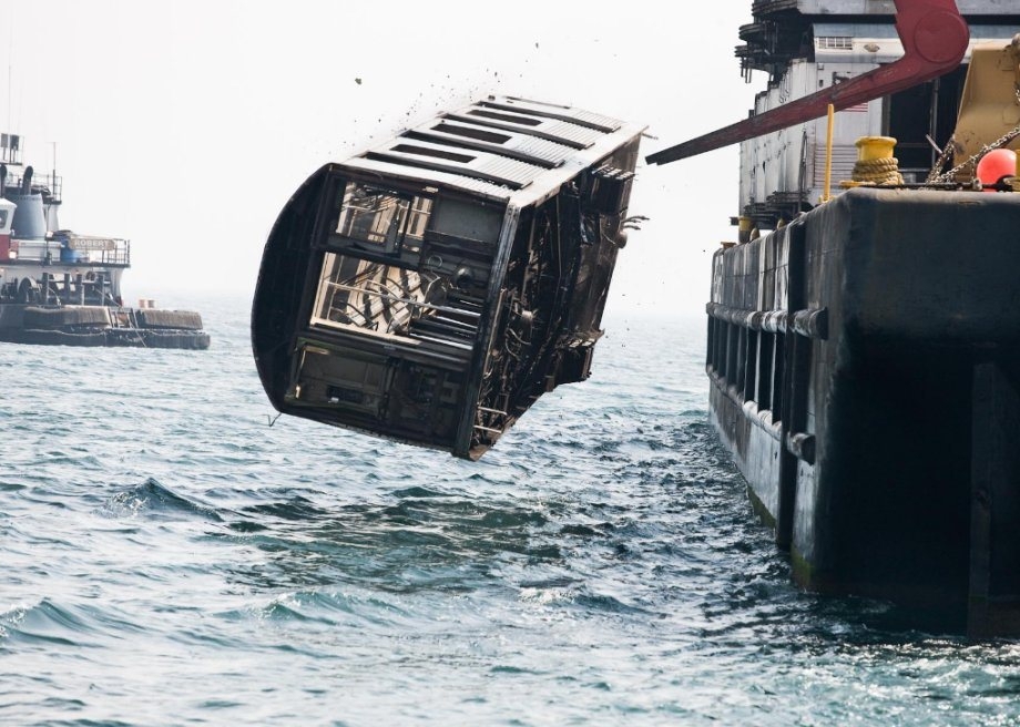 NYC Subway cars dumped into ocean 