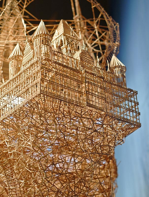 One Man and 100,000 Toothpicks