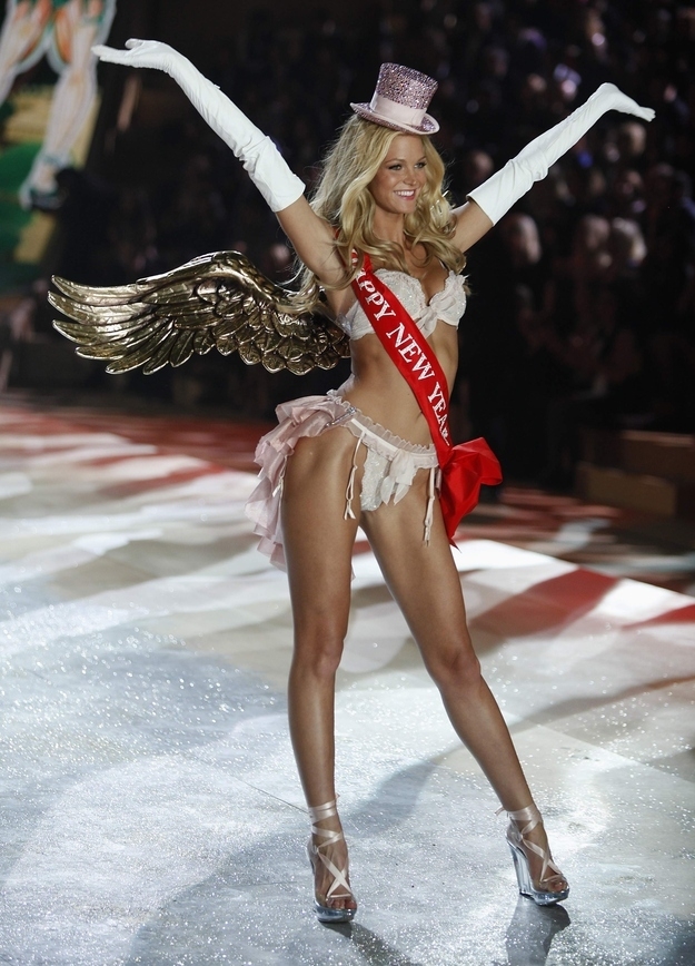 Victoria's Secret Angels; Now With Wings!