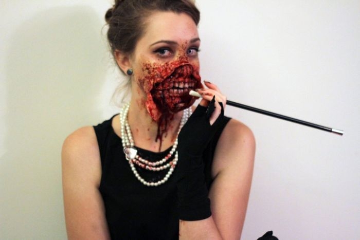 Scary Zombie Hepburn 